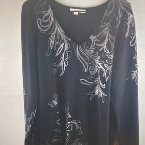 Chico's Black and White Long Sleeve Top